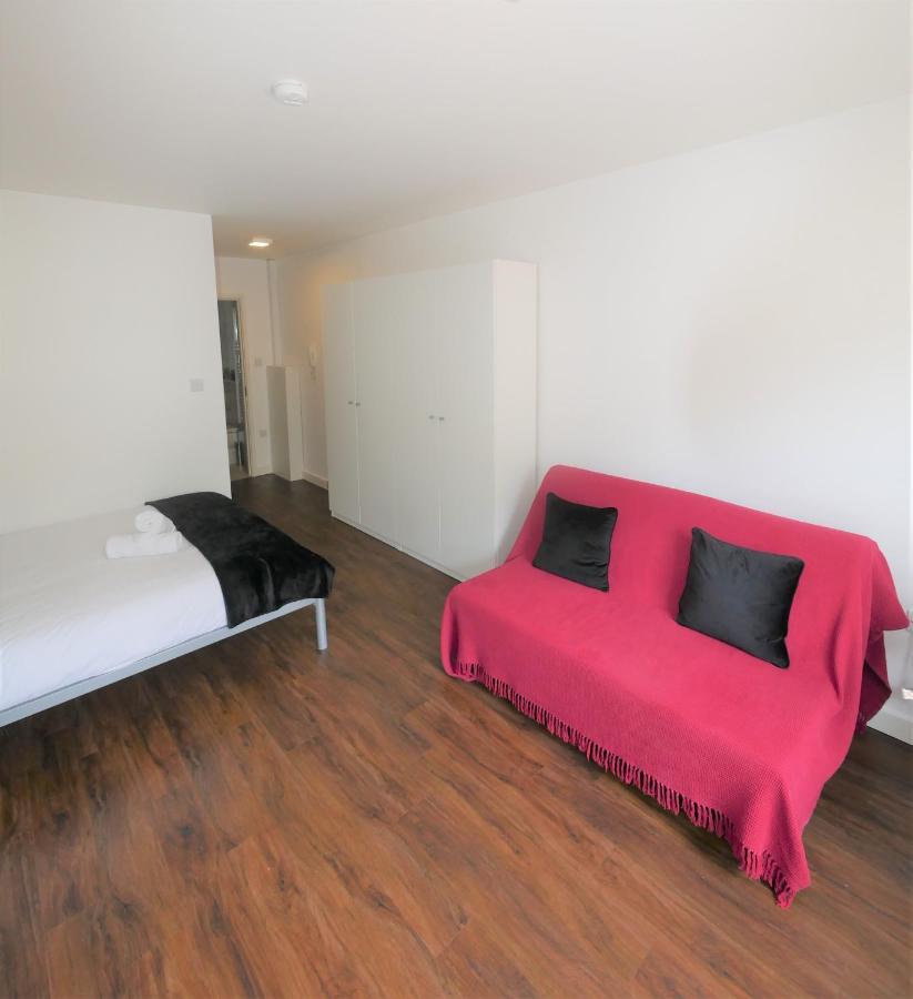 Hill House Holiday Apartments 伯恩茅斯 外观 照片