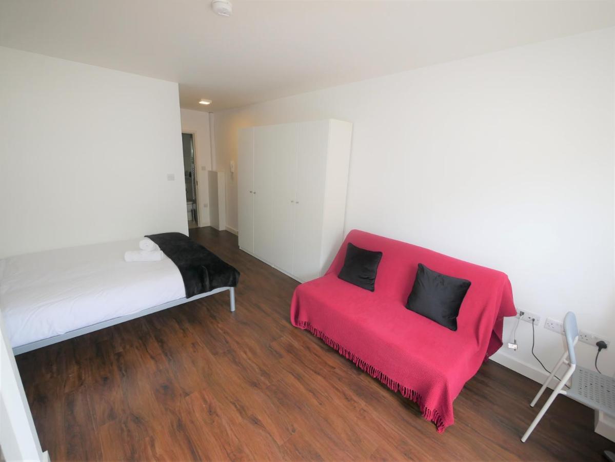 Hill House Holiday Apartments 伯恩茅斯 外观 照片
