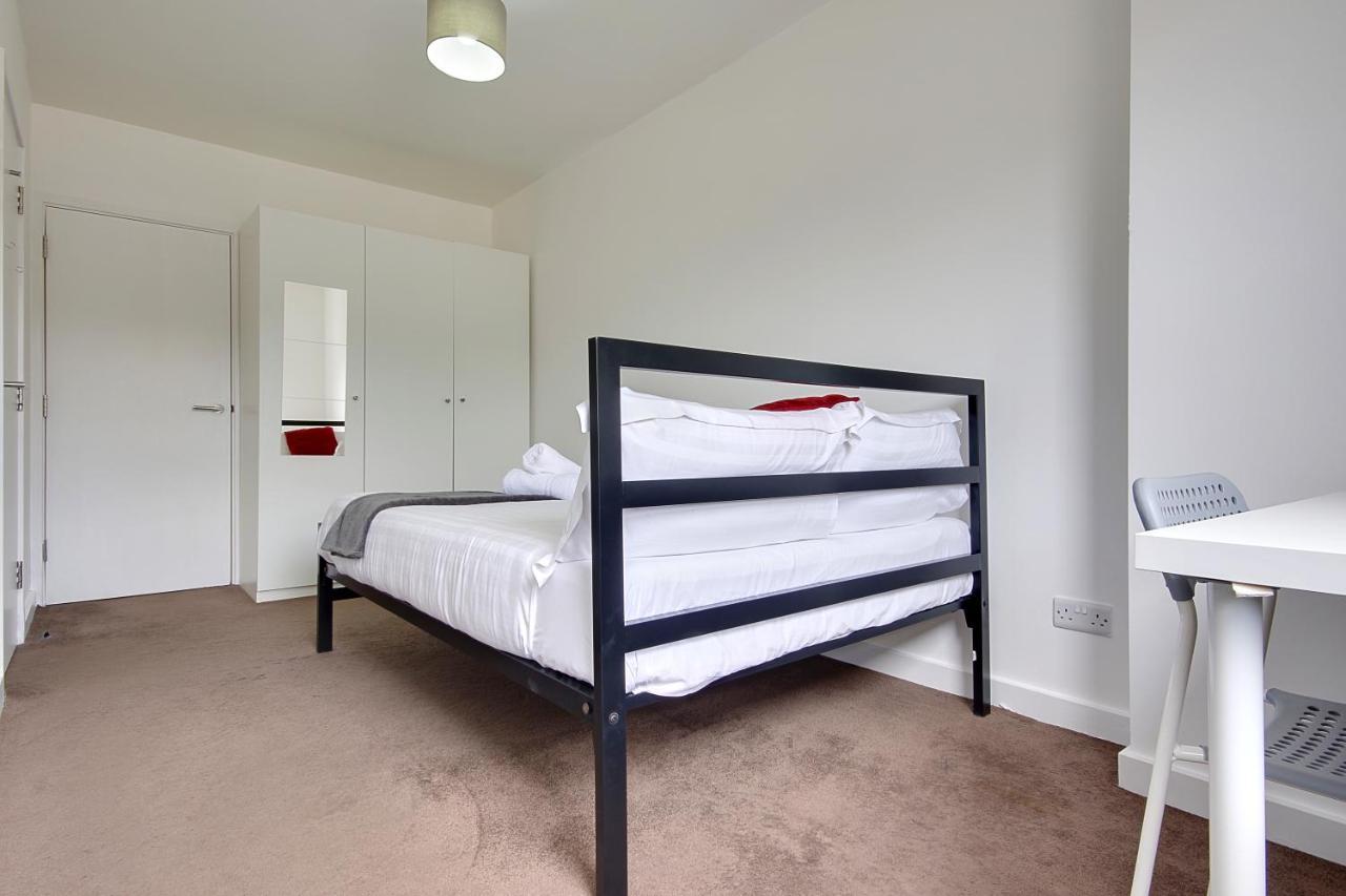 Hill House Holiday Apartments 伯恩茅斯 外观 照片